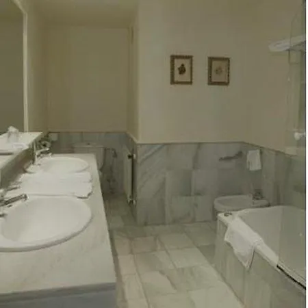 Talaso Aisia Hotel 3*
